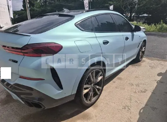 Photo 2 of 30: 2021 BMW X6 M50i — Korean insurance auction