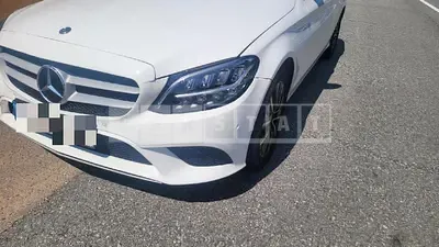 Photo 1 of 3: 2020 Mercedes-Benz (parts) C200 Headlamp — Korean insurance auction