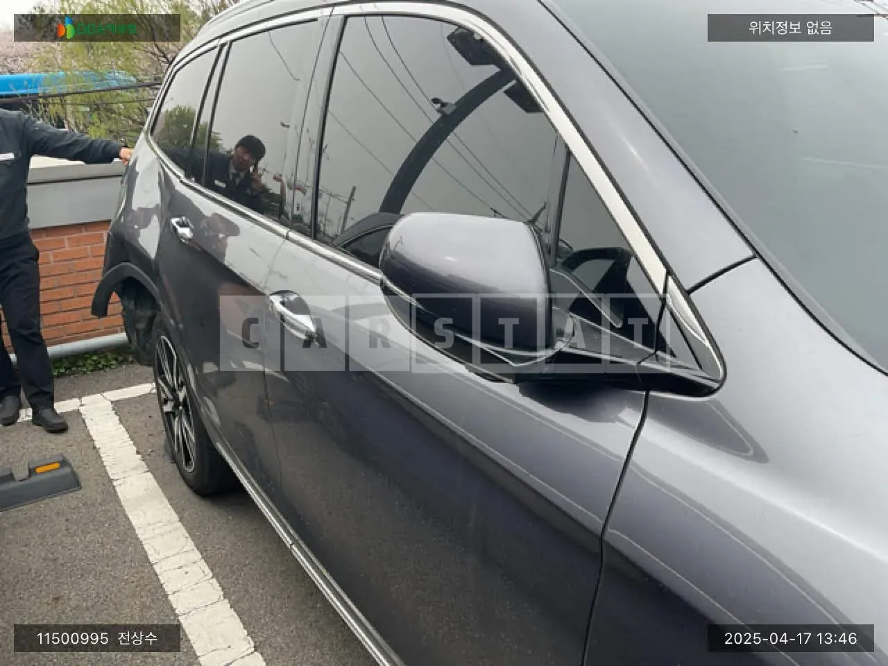 Photo 2 of 15: 2019 Honda Pilot, VIN 5FNYF6860KB201090 — Korean insurance auction