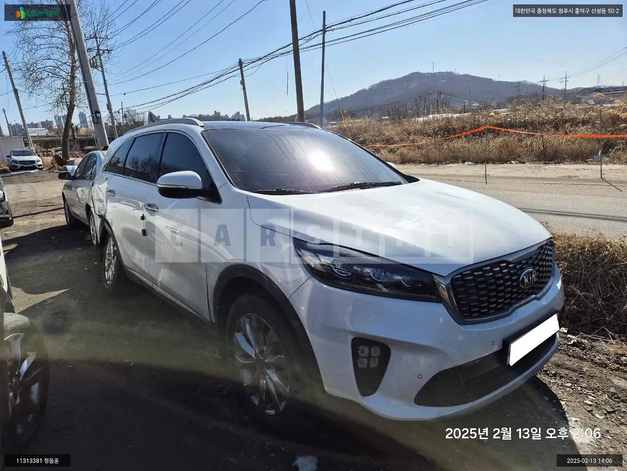 Photo 2 of 20: 2017 Kia Sorento, VIN KNAPS81BBJA399854 — Korean insurance auction