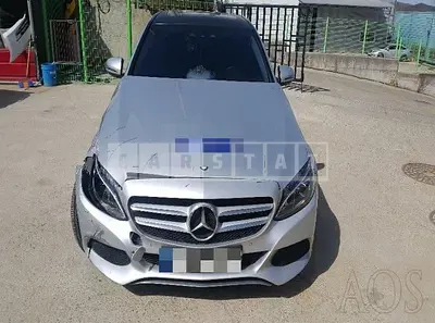 Photo 1 of 7: 2015 Mercedes-Benz C220 d — Korean insurance auction