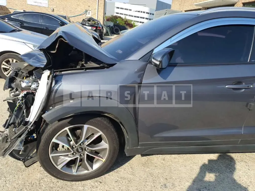 Photo 2 of 8: 2018 Hyundai Tucson, VIN KMHJ581ABJU546100 — Korean insurance auction