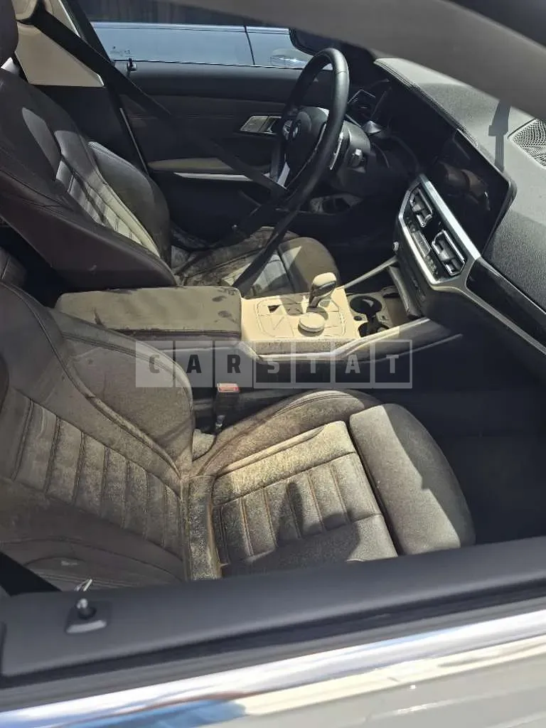Photo 2 of 12: 2022 BMW 320d — Korean insurance auction