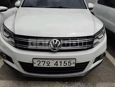 Photo 1 of 14: 2016 Volkswagen Tiguan 2.0 TDI BMT, VIN WVGZZZ5NZGW091445 — Korean insurance auction