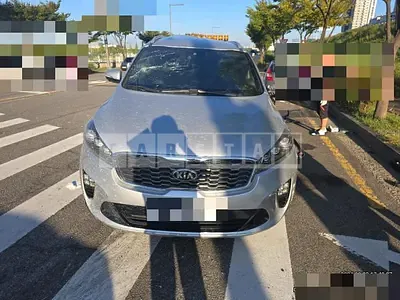 Photo 1 of 9: 2019 Kia Sorento 2.0 — Korean insurance auction
