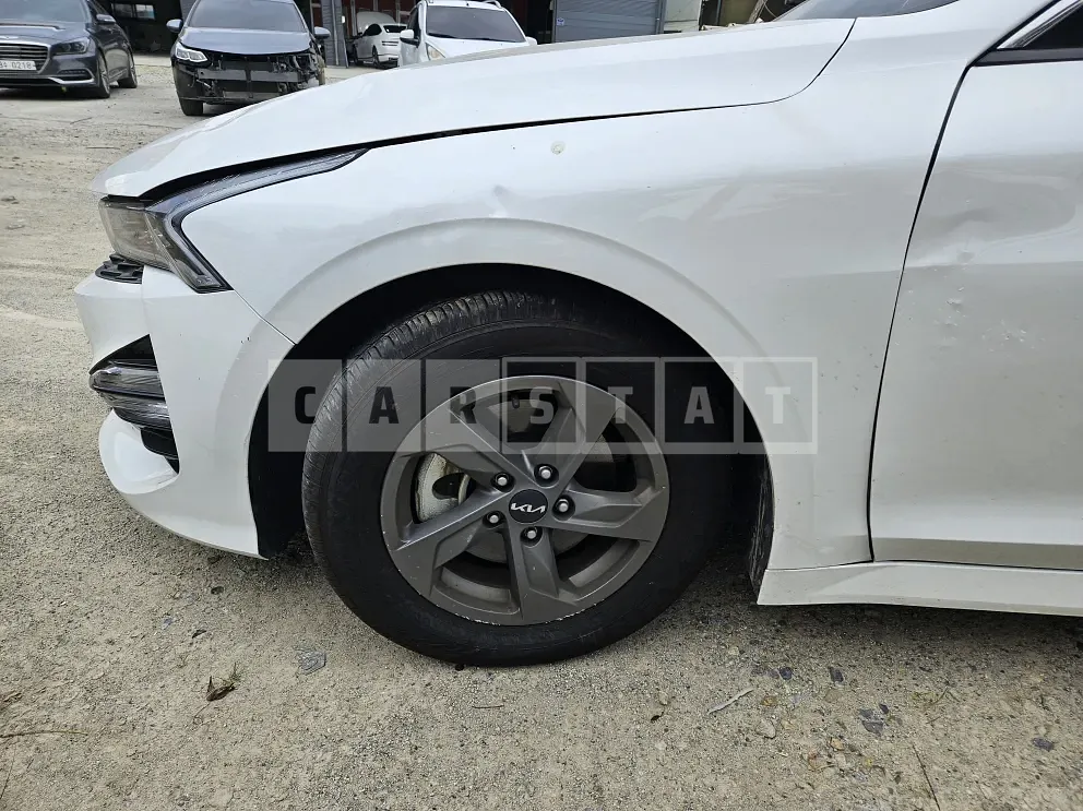 Photo 2 of 17: 2022 Kia K5 2.0(LPG), VIN KNAG541BBPA214452 — Korean insurance auction