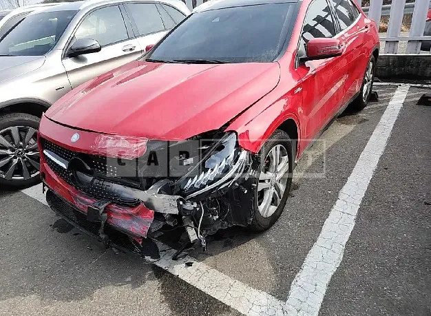 Photo 2 of 10: 2016 Mercedes-Benz GLA200d, VIN WDCTG0JB6GJ262127 — Korean insurance auction