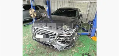 Photo 1 of 34: 2016 Genesis G80 3.3 — Korean insurance auction