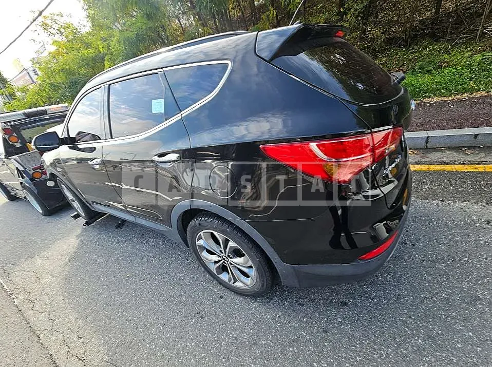 Photo 2 of 13: 2014 Hyundai Santa Fe DM 4WD — Korean insurance auction