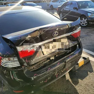 Photo 1 of 4: 2014 Lexus ES300h — Korean insurance auction