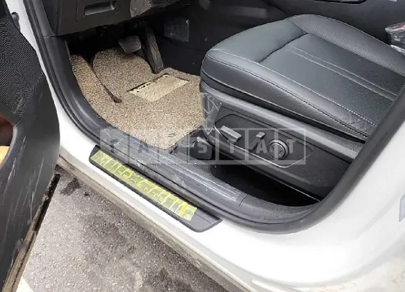 Photo 2 of 26: 2021 Kia Sorento, VIN KNARH81BGMA062389 — Korean insurance auction