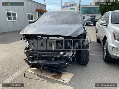 Photo 1 of 12: 2018 Kia Carnival, VIN KNAME81ABKS455638 — Korean insurance auction