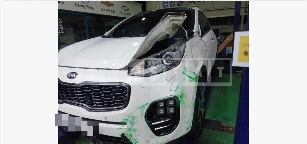 Photo 2 of 60: 2017 Kia Sportage 2.0 — Korean insurance auction