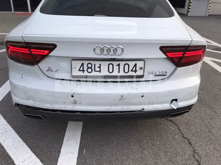 Photo 2 of 18: 2016 Audi A7 50 TDI quattro, VIN WAUZZZ4G3GN074502 — Korean insurance auction