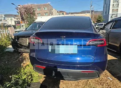 Photo 1 of 82: 2021 Tesla Model Y Long Range — Korean insurance auction