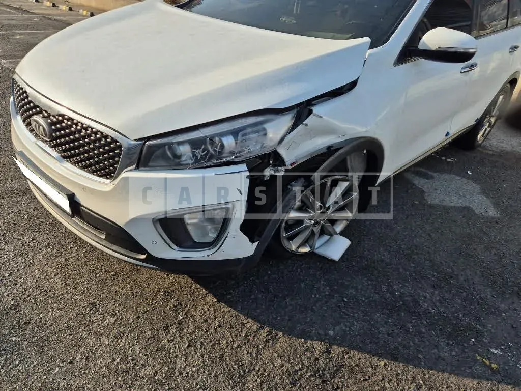 Photo 2 of 27: 2015 Kia Sorento, VIN KNAPK81ABFA074147 — Korean insurance auction