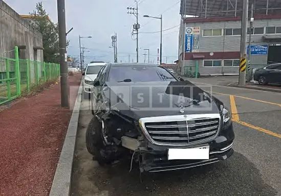 Photo 2 of 32: 2018 Mercedes-Benz S400 d 4Matic L, VIN WDDUG3FB7JA413526 — Korean insurance auction