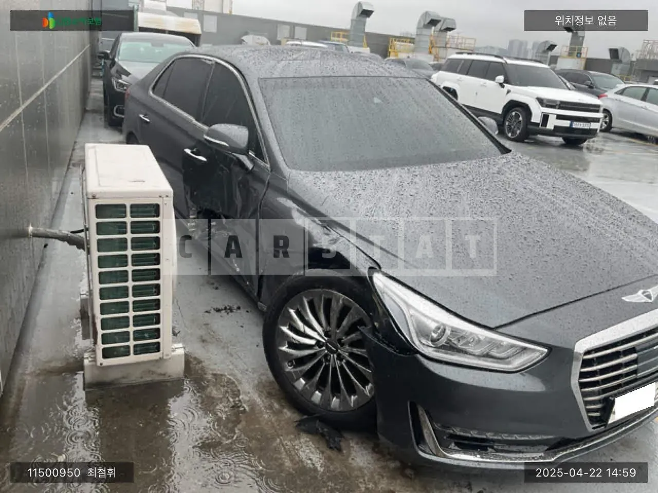Photo 2 of 11: 2018 Hyundai Genesis EQ900, VIN KMHG241DDJU045617 — Korean insurance auction