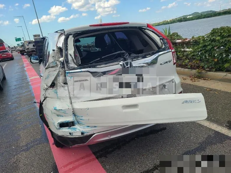 Photo 2 of 9: 2015 Honda CR-V 4WD — Korean insurance auction