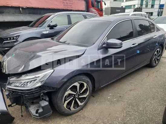 Photo 2 of 7: 2017 Honda Accord 2.4, VIN 1HGCR2680HA513187 — Korean insurance auction
