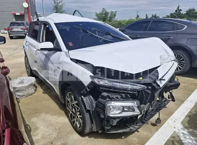 Photo 1 of 7: 2020 Hyundai Kona Hybrid — Korean insurance auction