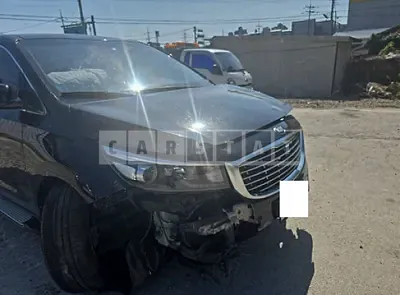Photo 1 of 13: 2017 Kia Carnival — Korean insurance auction