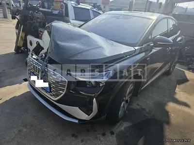 Photo 1 of 17: 2023 Audi Q4 Sportback e-tron 40 — Korean insurance auction
