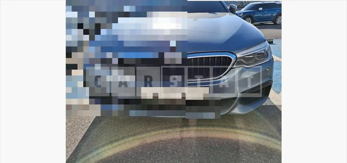 Photo 2 of 5: 2017 BMW (parts) 520d xDrive L Headlamp — Korean insurance auction