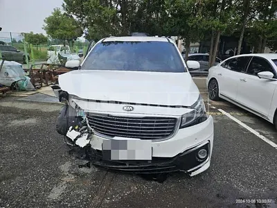 Photo 1 of 26: 2014 Kia Carnival Structure Change (4 Certification) — Korean insurance auction