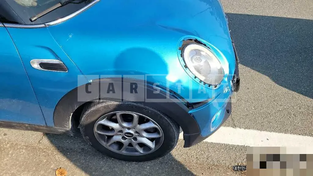 Photo 2 of 11: 2015 MINI 미니 쿠퍼 파이브-도어 — Korean insurance auction
