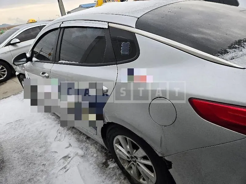 Photo 2 of 13: 2018 Kia K5 LPG — Korean insurance auction