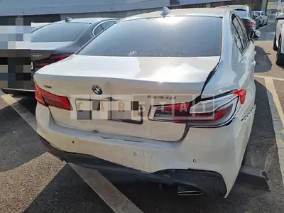 Photo 1 of 38: 2017 BMW 520d xDrive, VIN WBAJC5107HG850375 — Korean insurance auction