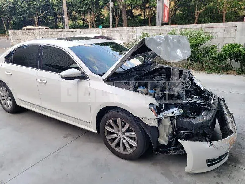 Photo 2 of 23: 2015 Volkswagen Passat 1.8 TSI, VIN 1VWZZZA3ZFC111341 — Korean insurance auction