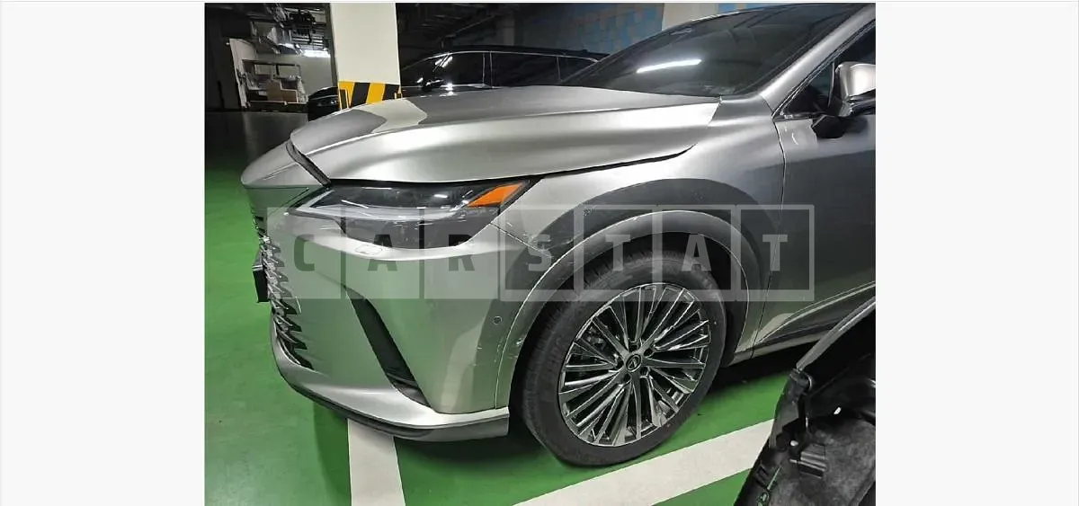 Photo 2 of 26: 2023 Lexus RX350h — Korean insurance auction
