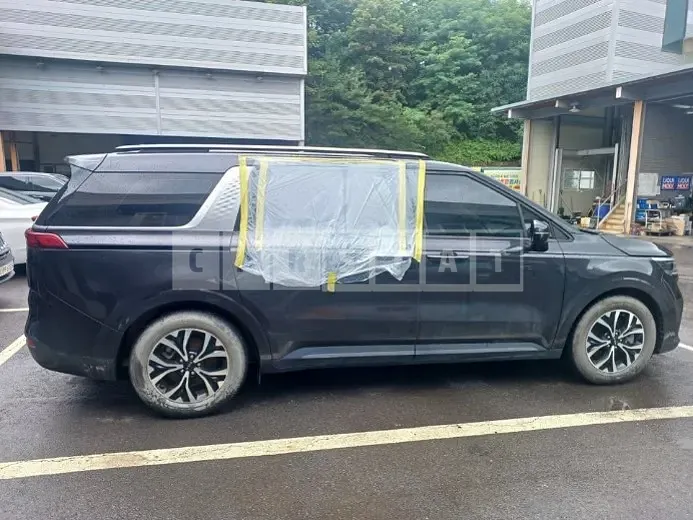 Photo 2 of 14: 2022 Kia Carnival — Korean insurance auction