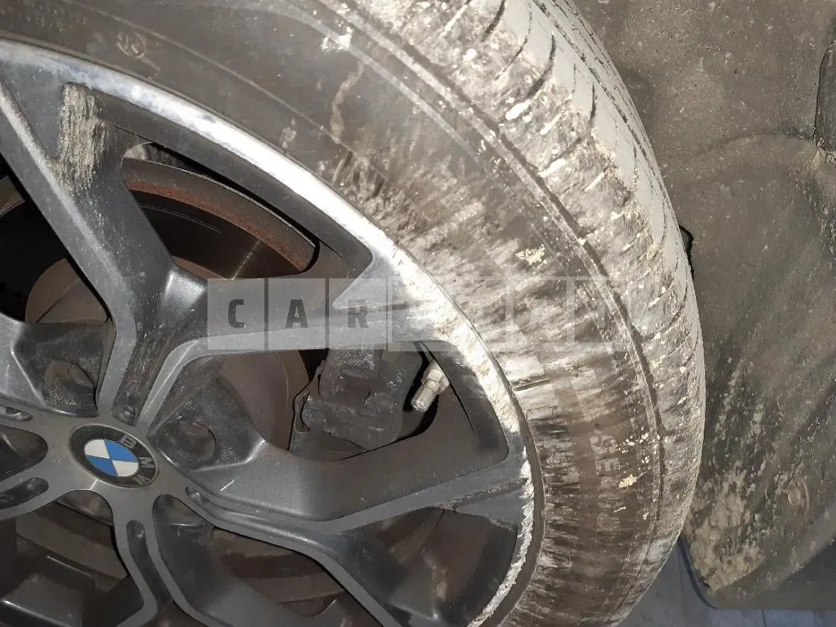 Photo 2 of 44: 2020 BMW X1 xDrive18d, VIN WBA31AD07M3M63586 — Korean insurance auction