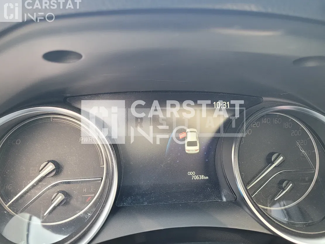 Photo 2 of 5: 2018 Toyota Camry Hybrid — Korean insurance auction