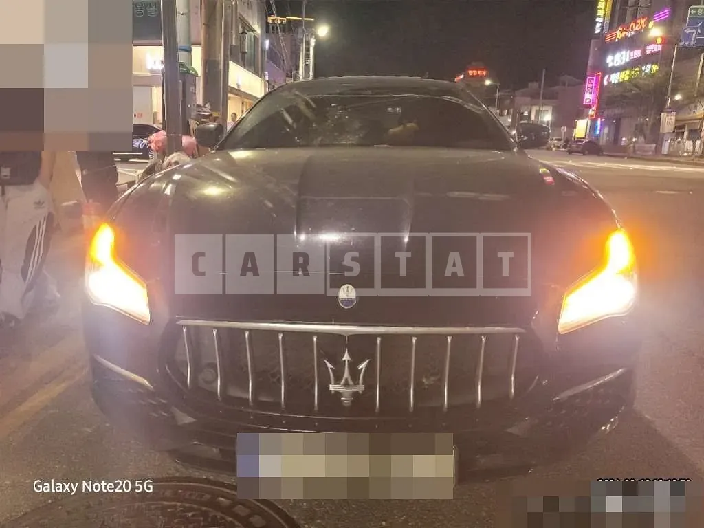 Photo 2 of 12: 2017 Maserati Quattroporte Diesel — Korean insurance auction