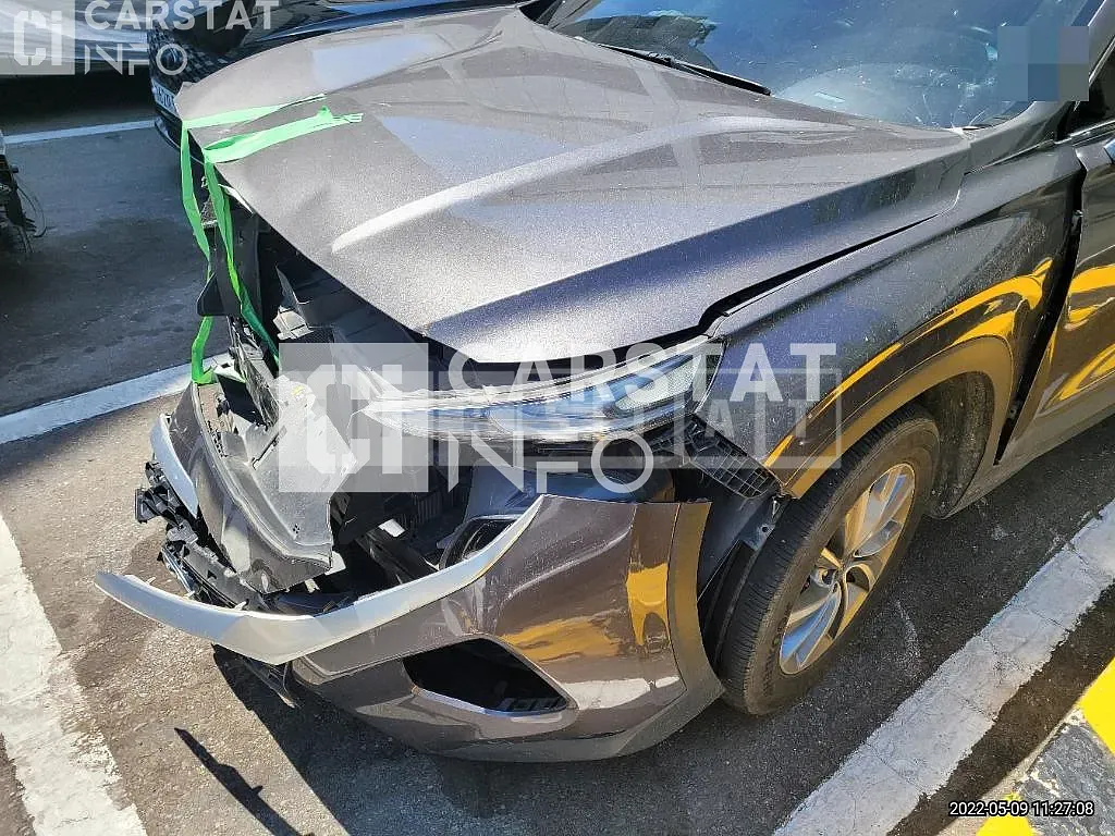 Photo 2 of 15: 2018 Hyundai Santa Fe 2.2, VIN KMHS281CBKU042149 — Korean insurance auction