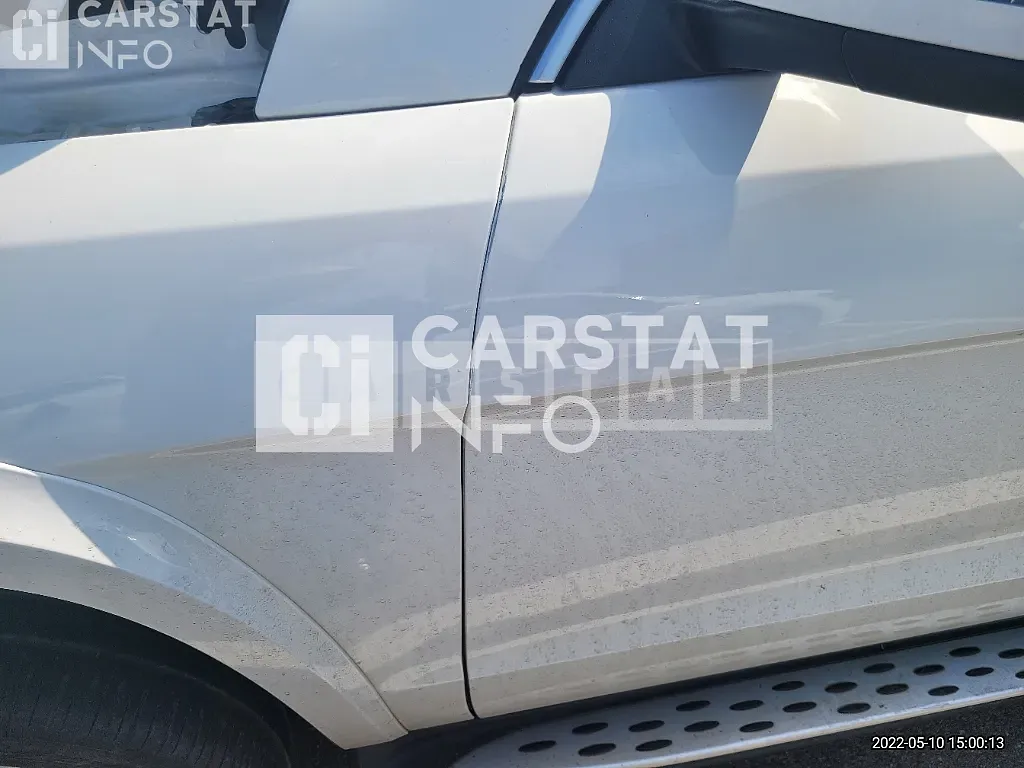 Photo 2 of 15: 2017 Mercedes-Benz GLS500 4Matic, VIN WDCDF7DE9HA834962 — Korean insurance auction