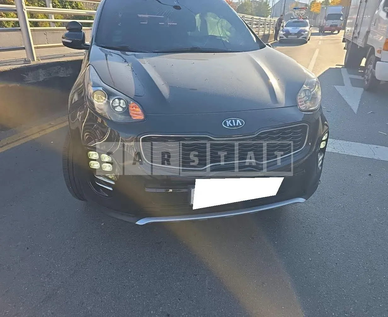 Photo 2 of 13: 2018 Kia Sportage, VIN KNAP6815GJK537893 — Korean insurance auction