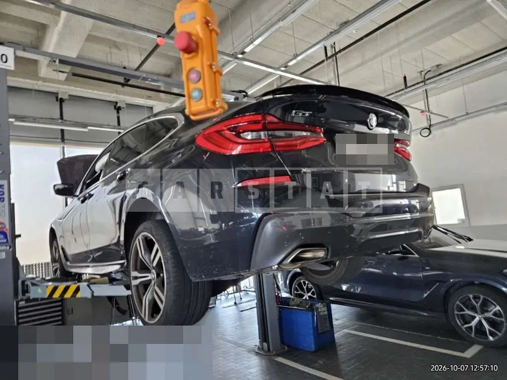 Photo 2 of 34: 2022 BMW 630i xDrive — Korean insurance auction