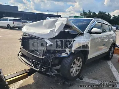 Photo 1 of 7: 2019 Hyundai Tucson — Korean insurance auction