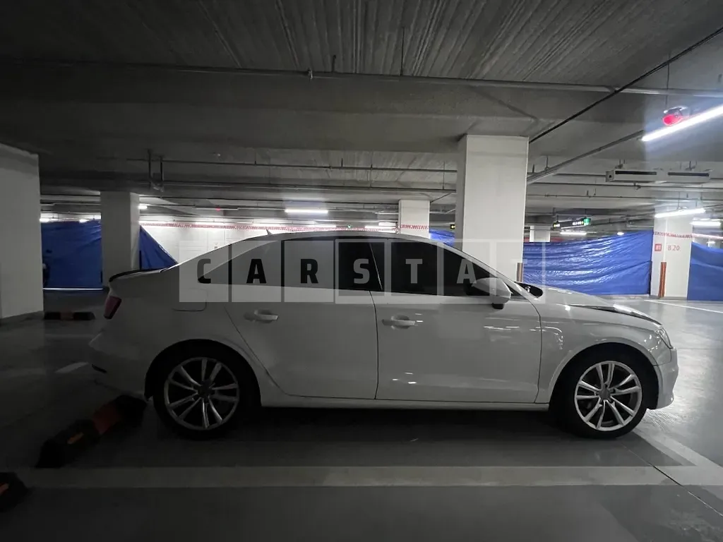 Photo 2 of 4: 2015 Audi Is 35 Placed — Korean insurance auction
