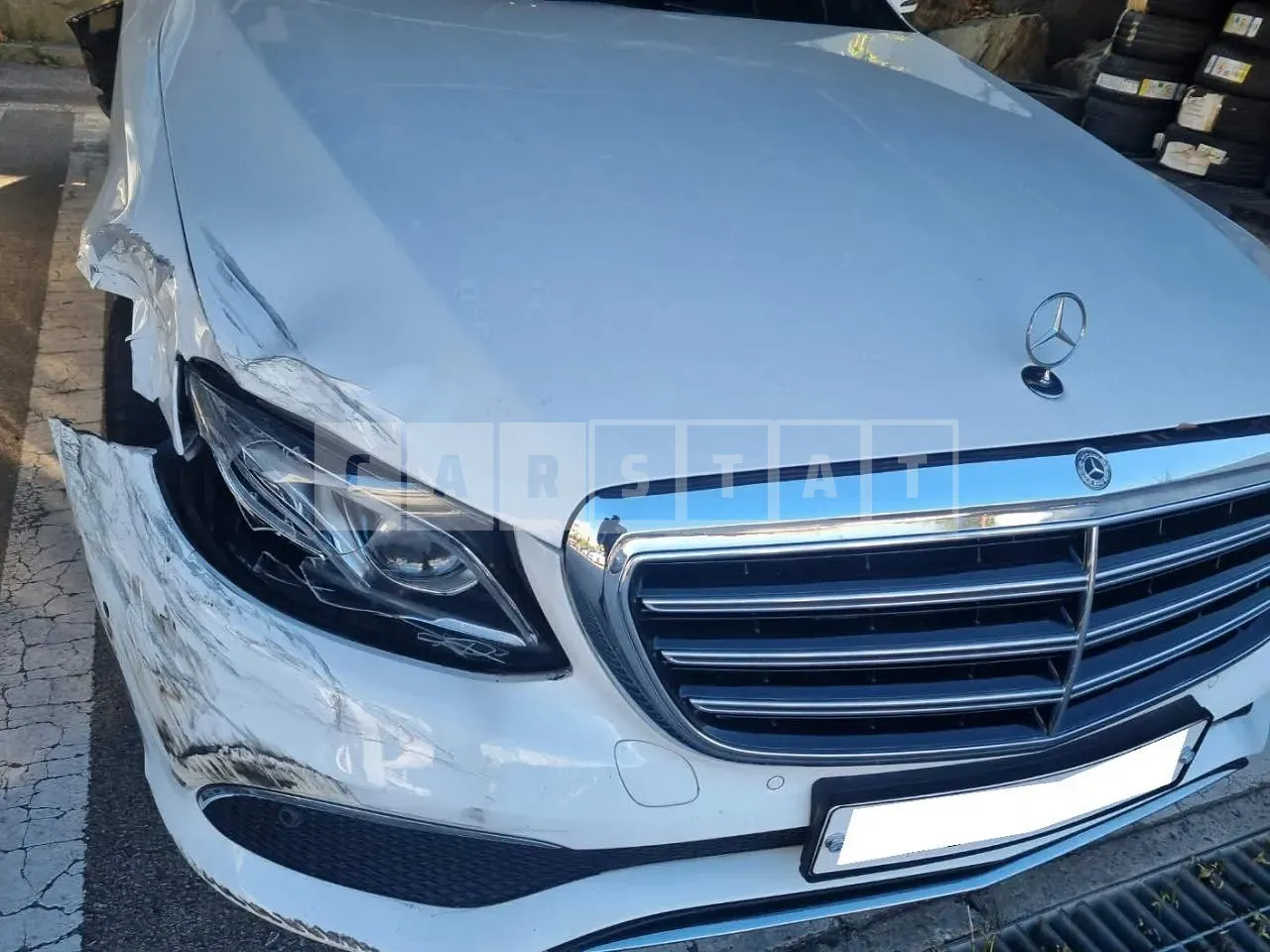 Photo 2 of 24: 2020 Mercedes-Benz E220d 4Matic, VIN W1KZF0FB6LA824765 — Korean insurance auction