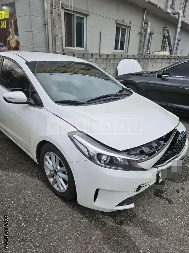 Photo 2 of 11: 2016 Kia Kz — Korean insurance auction