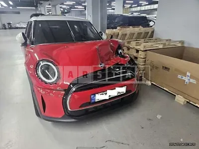 2024 BMW MINI Cooper