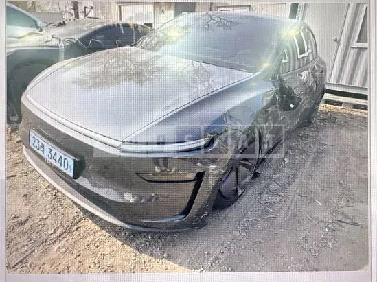 Photo 2 of 25: 2025 Tesla Model Y RWD, VIN LRWYGCFJ3SC174109 — Korean insurance auction