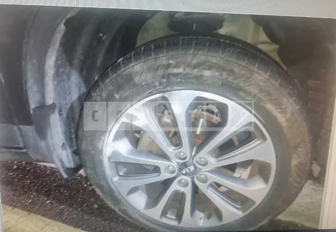 Photo 2 of 5: 2014 Kia Sorento R 2.2 — Korean insurance auction