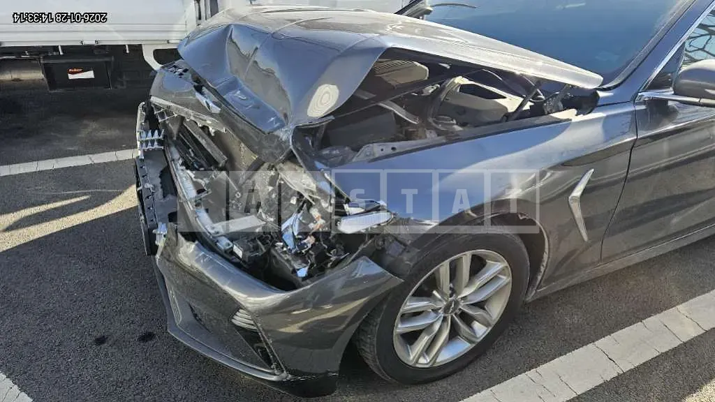 Photo 2 of 5: 2019 Genesis G70 Diesel AWD — Korean insurance auction